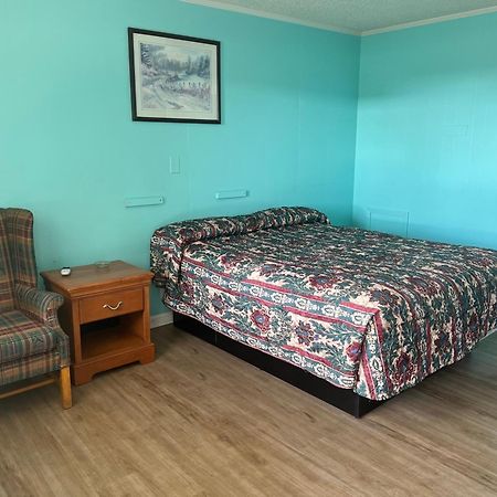 Pinelodge Motel Baxley Esterno foto