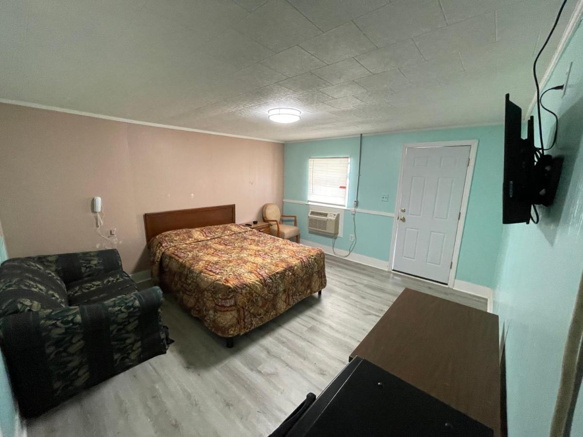 Pinelodge Motel Baxley Esterno foto