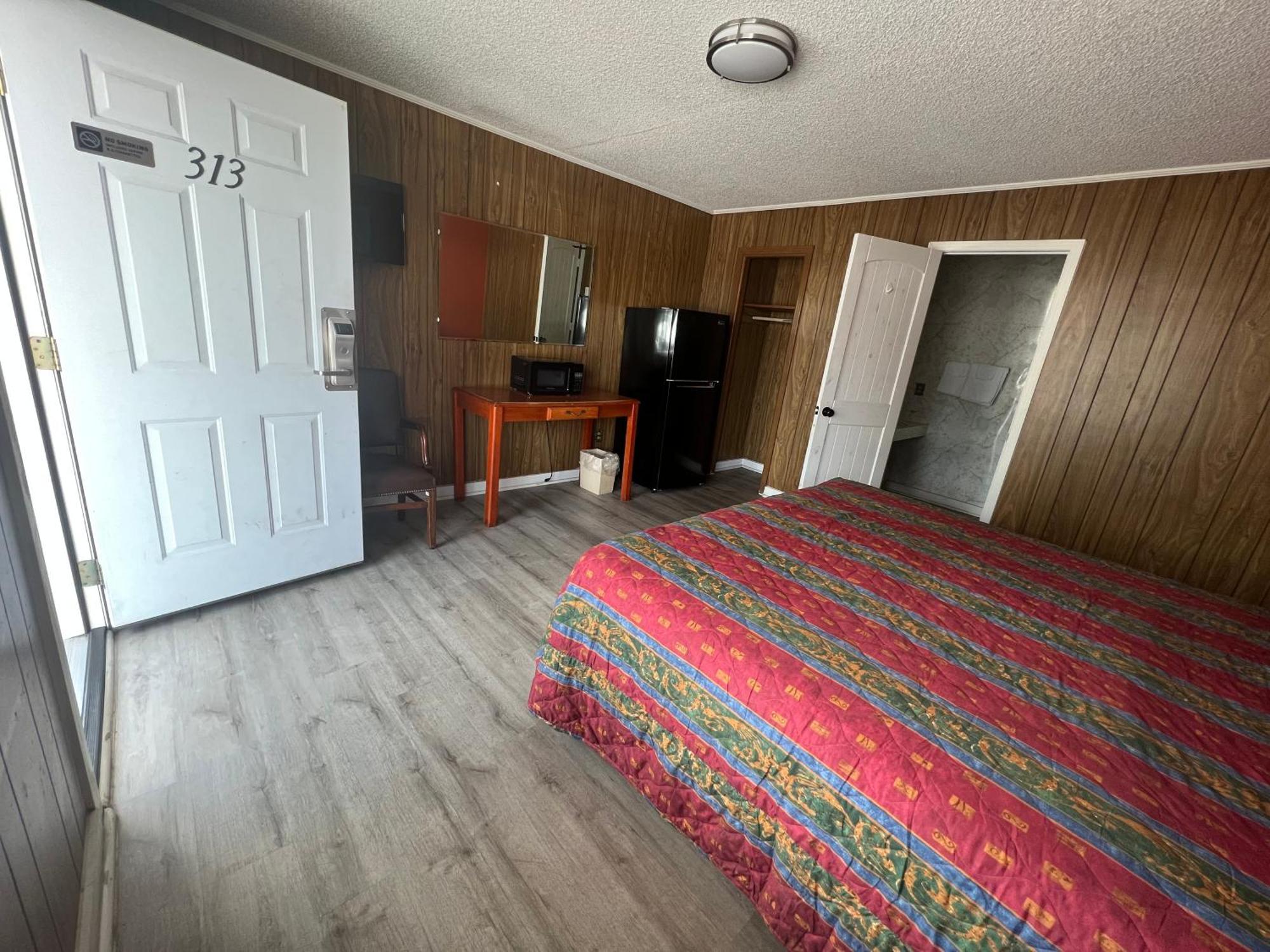 Pinelodge Motel Baxley Esterno foto